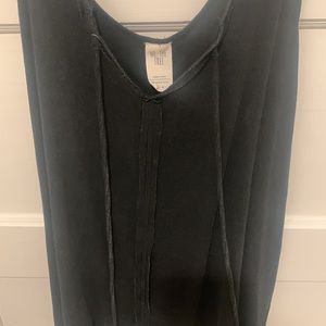 We The Free Messy Girl Grunge faded black ribbed baggy and loose tank